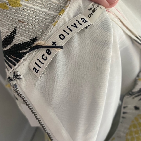 Alicia and Olivia Pineapple dress- NEW - Picture 6 of 8